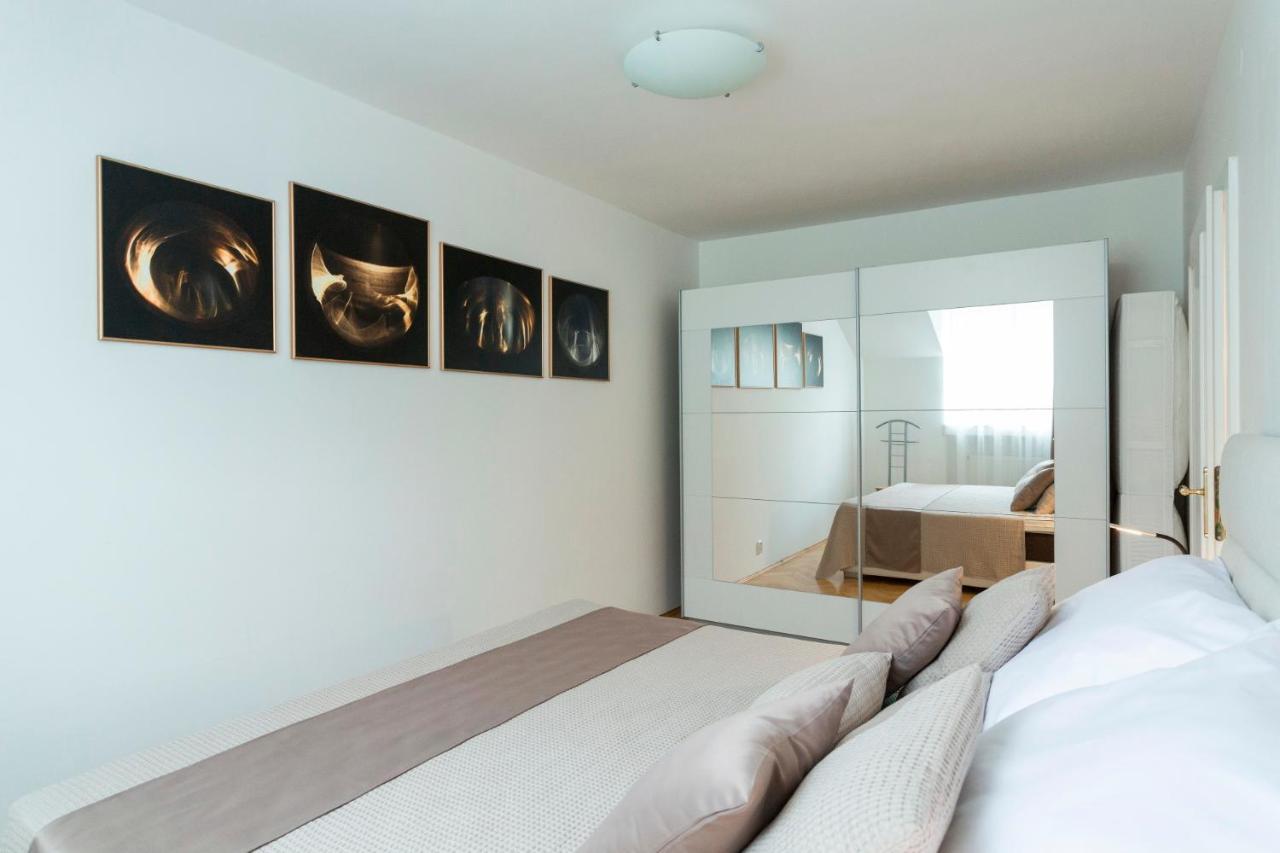 Prague Days - Modern Apartment - New Town Praga Exterior foto